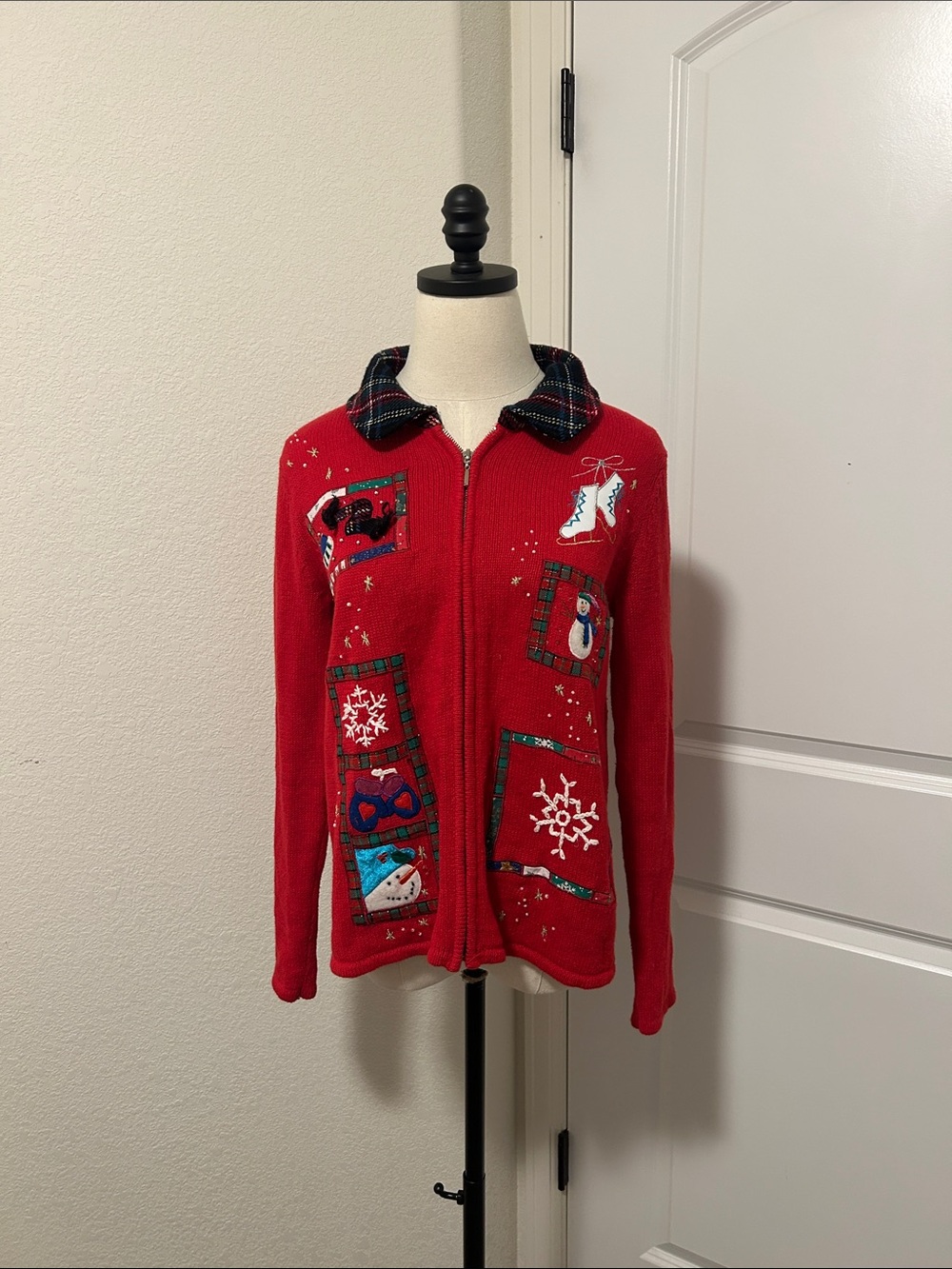 Christmas Red Holiday Zip-Front Cardigan with Plaid Collar Size Small
